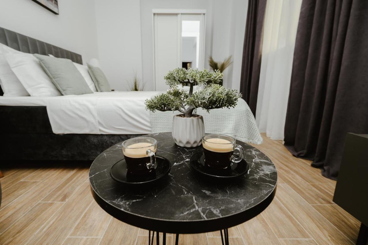 M & N Guesthouse Volos Buitenkant foto